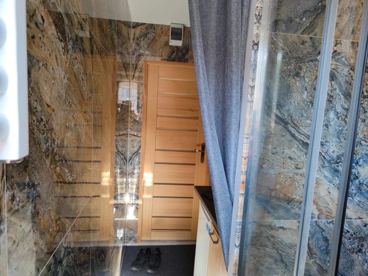 Apartment Z Prywatna Lazienka Na Korytarzu Wysoka Przy Jeziorze *