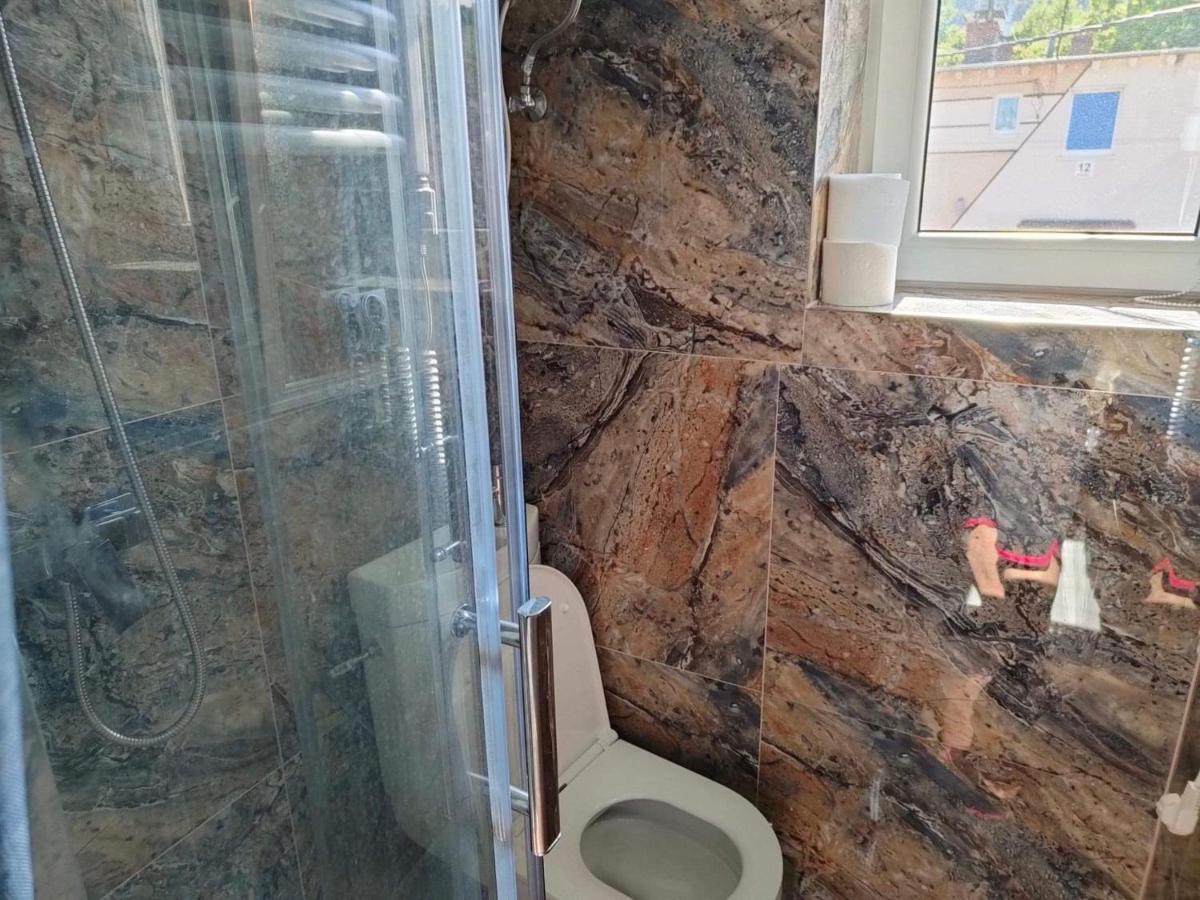 Z Prywatna Lazienka Na Korytarzu Wysoka Przy Jeziorze Apartment *